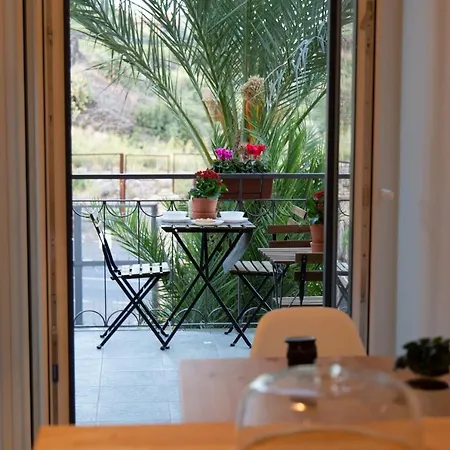 Up&b Catania Bed & Breakfast *