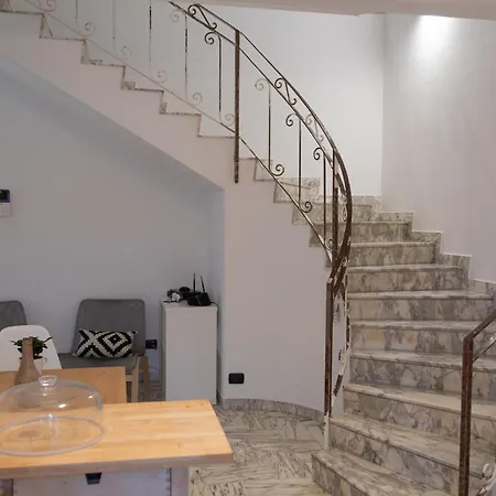 Up&b Catania Bed & Breakfast Mascalucia